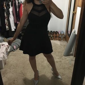 ❌SOLD❌Emerald Sundae Black Dress